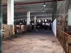 Gul Crescent (D22), Warehouse #581166871
